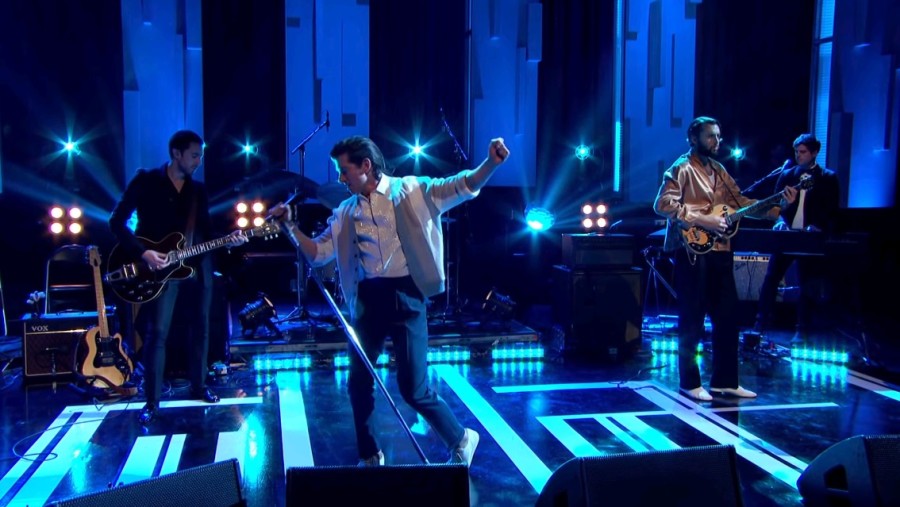 Ve a The Last Shadow Puppets tocando en «Later…With Jools Holland»