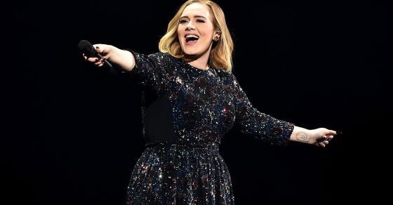 Adele gana «Artista del año 2016» en los premios Billboard 