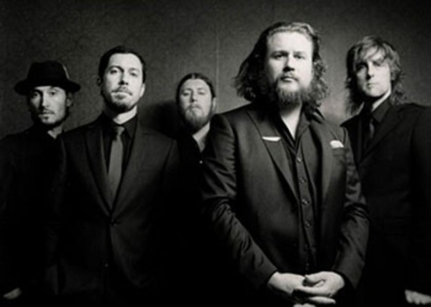 Escucha «The First Time» lo nuevo de My Morning Jacket.