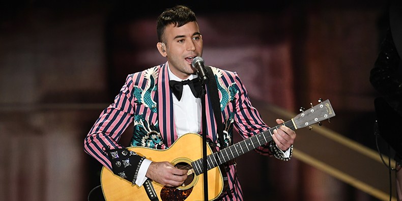 Ve la actuación de Sufjan Stevens en los Oscars 2018