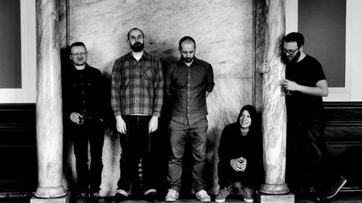 Mogwai recrea un lugar perdido en la nostalgia con su nuevo álbum ‘as the love continues’.