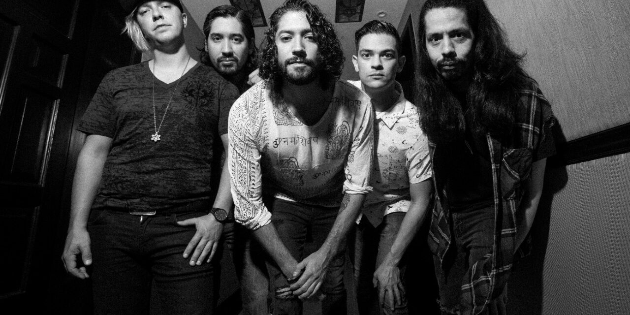 The Revies vuelve a los orígenes con «Mexistencial».