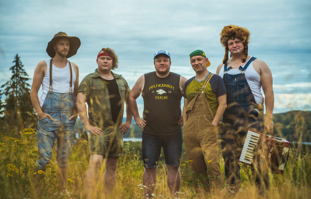 Escucha a Steve N’ Seagulls, interpretar «Still Loving You» de Scorpions.