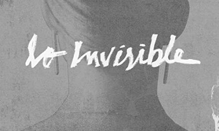 conoce el nuevo ep DE  PAOLA NAVARRETE  «Lo invisible»  : Un sublime susurro Melancólico y provocador.