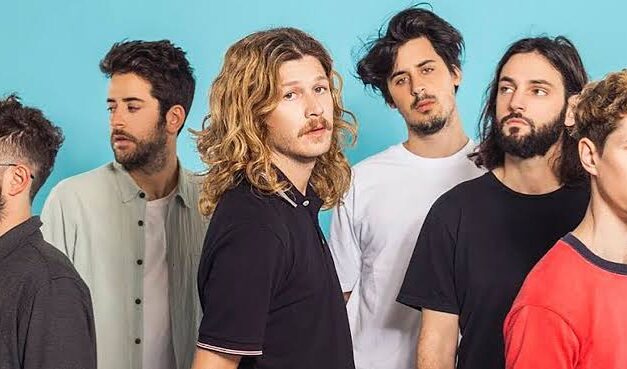 Bandalos Chinos celebra a la Scaloneta en León