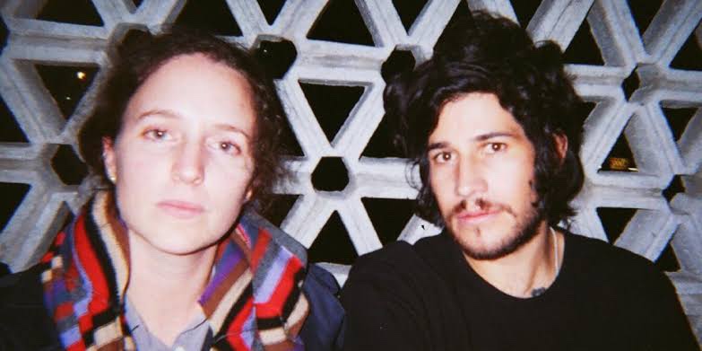 Entra al mundo surrealista de Mercedes Nasta & Rodrigo Blanco con su nuevo álbum