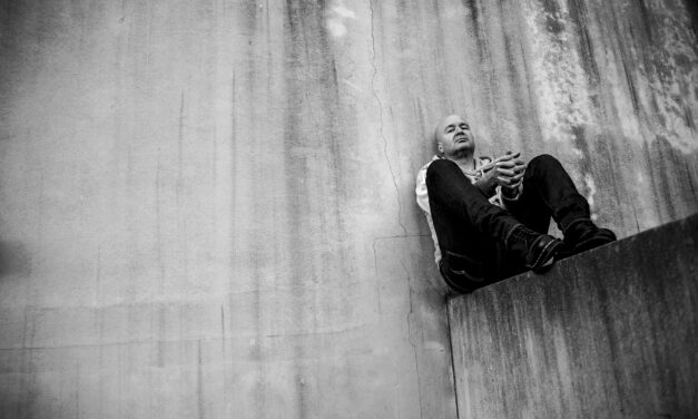 «Inventario» de Manza Esain: Un Viaje Sonoro a través del Recuerdo y la Emoción