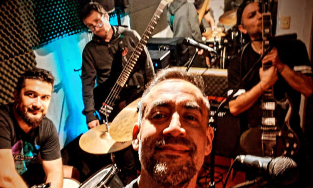 Scharas lanza «No Soy Yo», el último adelanto de su álbum Benditos sean los Malditos