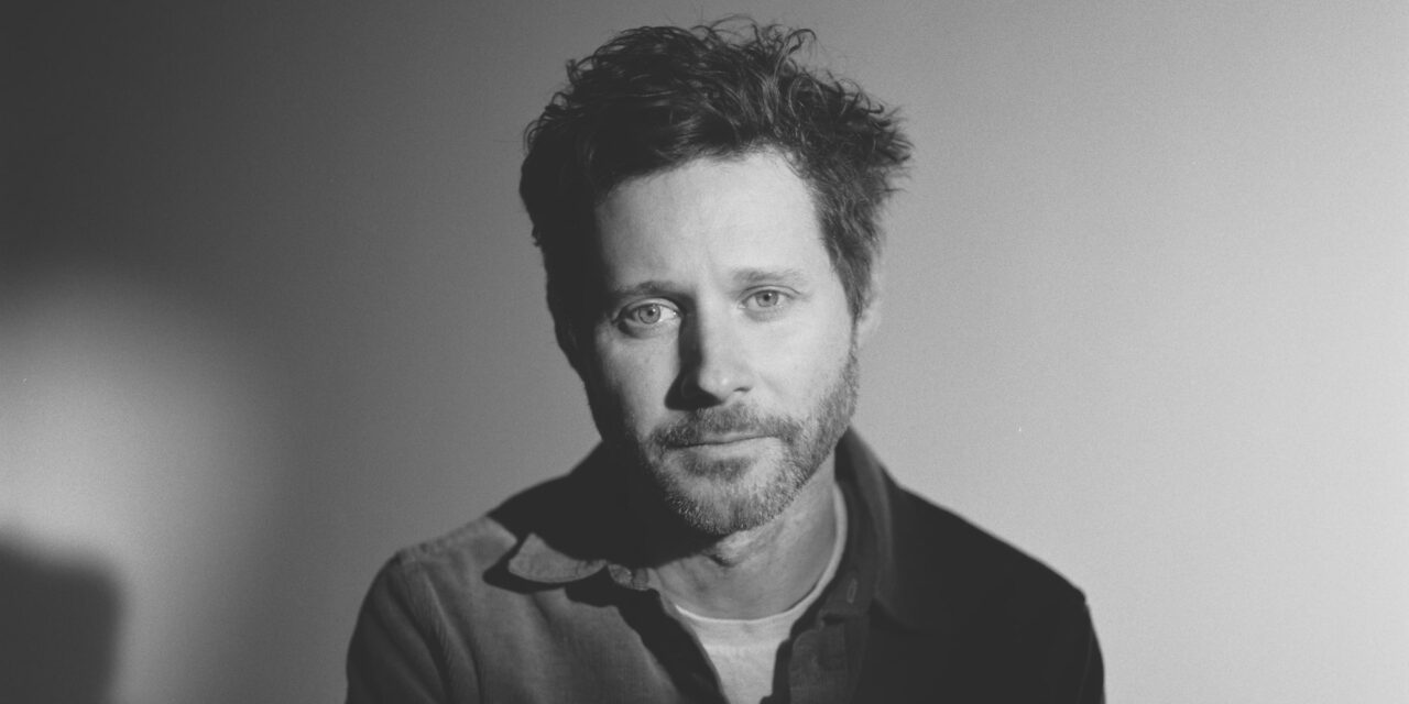 Dan Mangan presenta “Cut The Brakes” al estilo folk.