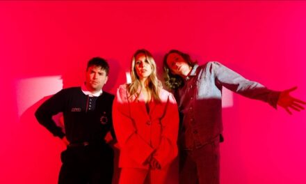 Middle Kids reversiona «Cause = Time» de Broken Social Scene
