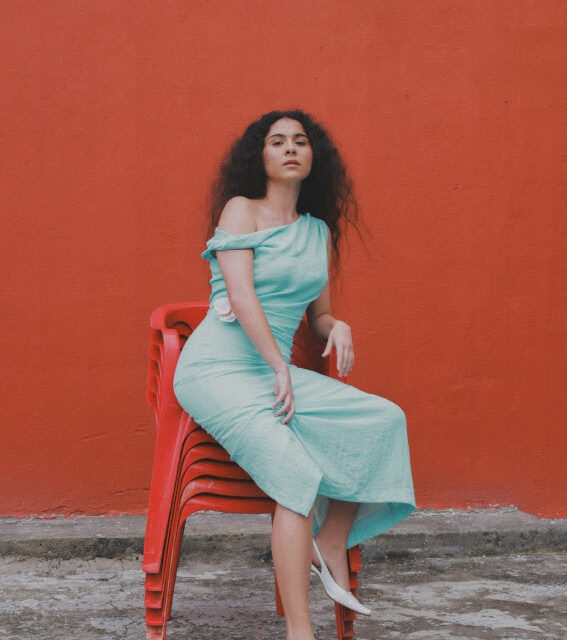 Silvana Estrada estrena “Good luck, good night”, último adelanto de su esperado álbum “Vendrán Suaves Lluvias”