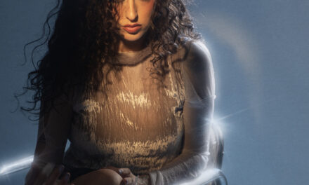 PUPA ESTRENA SU ÁLBUM “HOLA DESDE LEJOS”, UN VIAJE A LA VULNERABILIDAD Y TRANSFORMACIÓN