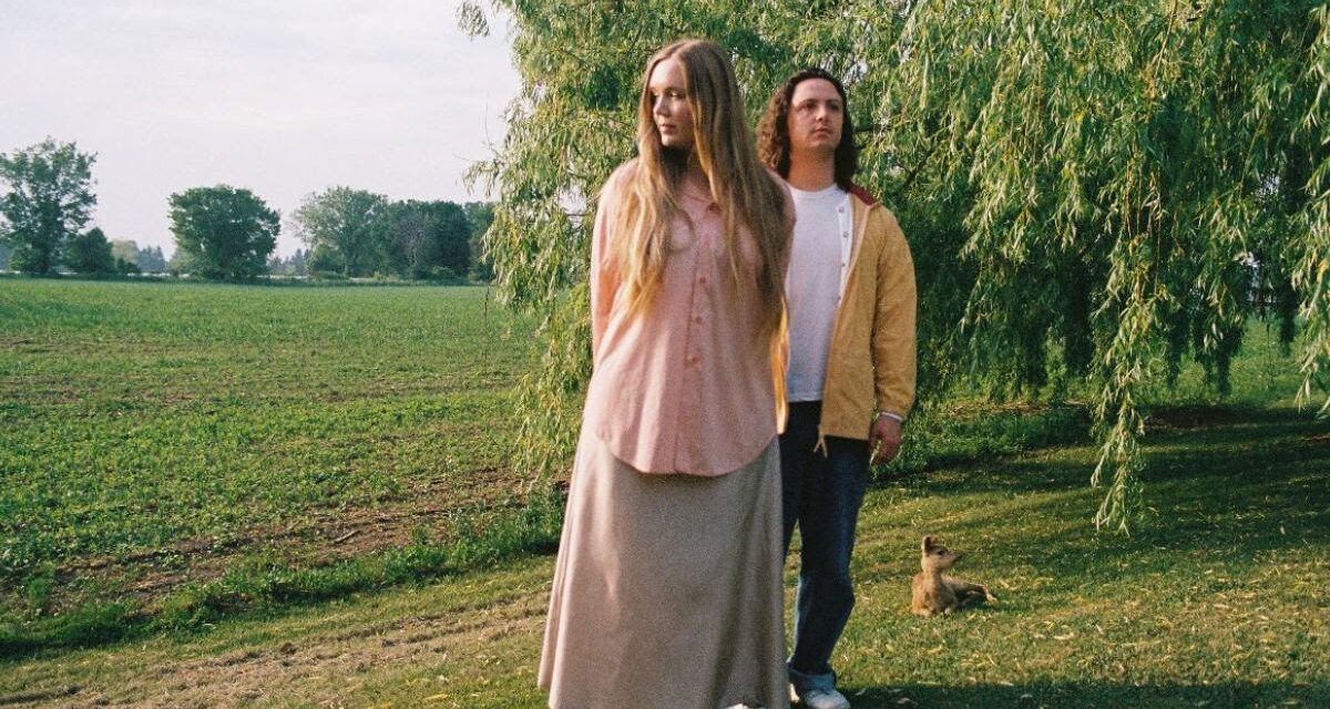 Babygirl navega entre calma y caos en All Is Well, su nuevo sencillo