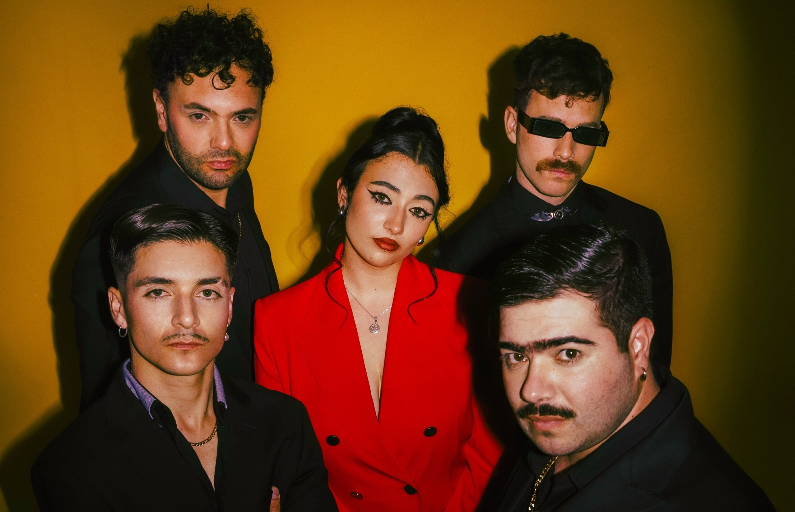 Catalina y Las Bordonas de Oro traen su “Noche de Boleros” a México: un viaje por la memoria musical de Latinoamérica