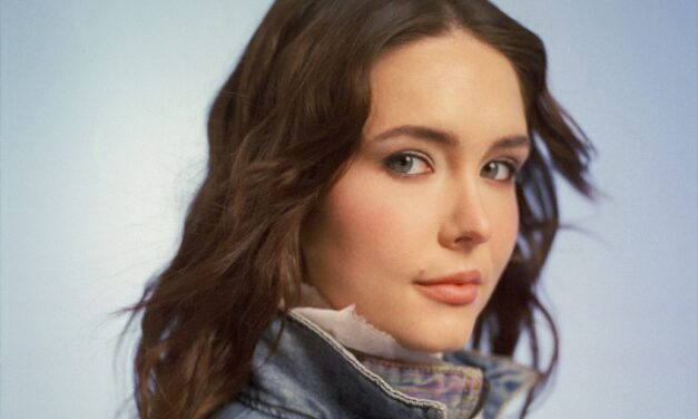 Right Hand Man: Así suena Katie Tupper mezclando funk y soul