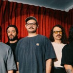 Adiós Cometa habita dos mundos en Una Vida En Otra Parte