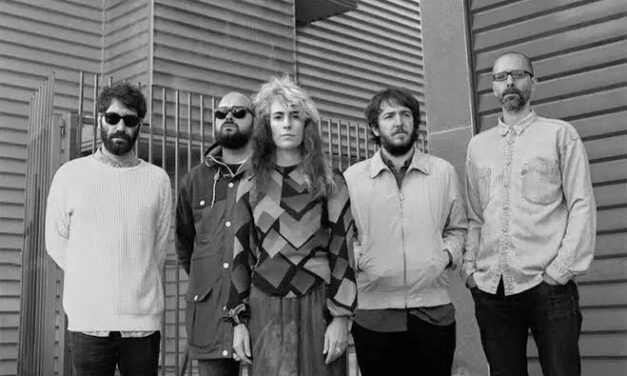 Los Punsetes, estrenaron sesión en la selección de música iberoamericana de KEXP en Bilbao, y aquí en el #radarcaperuzo les traemos una pequeña introducción de una experiencia que no pueden dejar pasar.