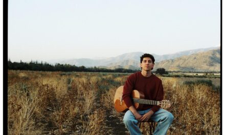 Rygo transforma la vulnerabilidad en pop con Cómo es Salir, su primer EP